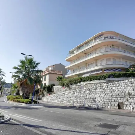 Large Luxury With Garden View Over The Ocean *